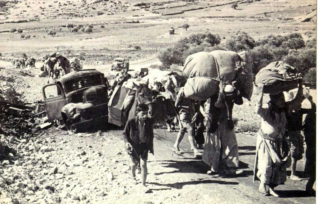 Palestinian refugees fleeing their homes in 1948 (Public Domain)